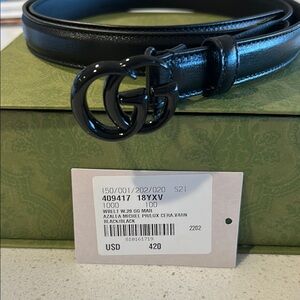 GUCCI 409417 Gucci Women’s Thin GG Black/Black Leather Belt, size 100